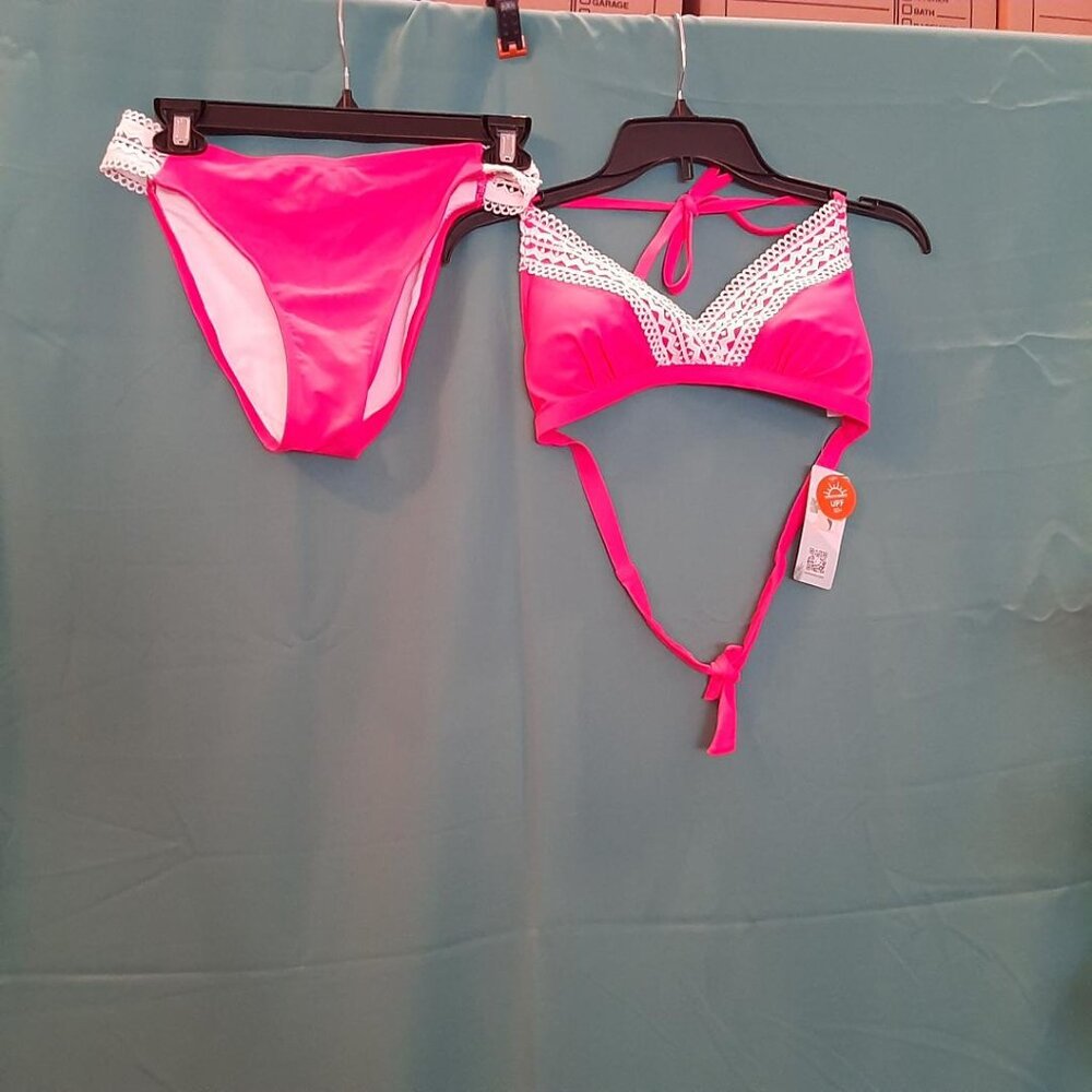 New With Tag ! Mycharmo Bikini Two Pieces Push Up Bra Pink / White  Size M